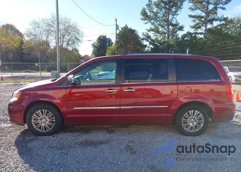 2014 Chrysler Town & Country Limited z USA, uszkodzony, nr VIN 2C4RC1GG0ER113581